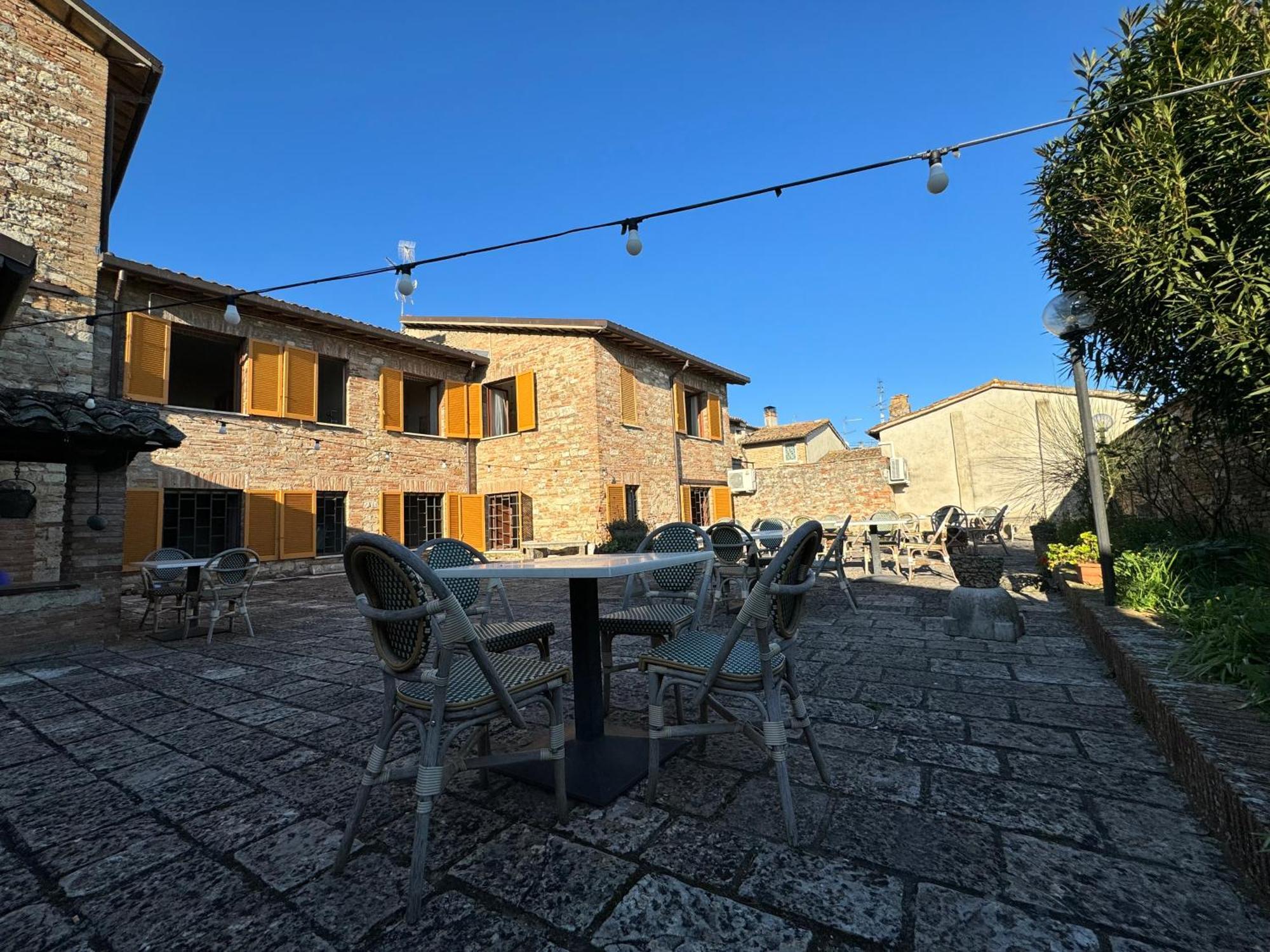 Monastero Ss. Annunziata Hotel Todi Exterior photo